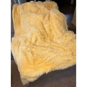 Bedsure Yellow Fluffy Throw Blanket One Size
